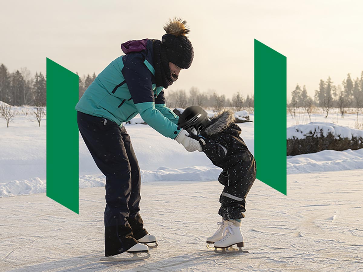 Building a backyard ice rink. Do it yourself skating rink
